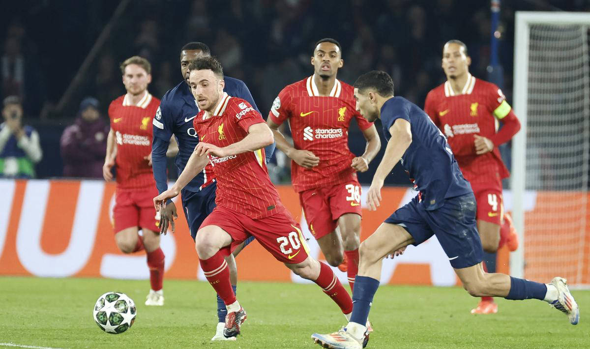 包含美国绝杀英格兰，阿尔巴统治全场的词条