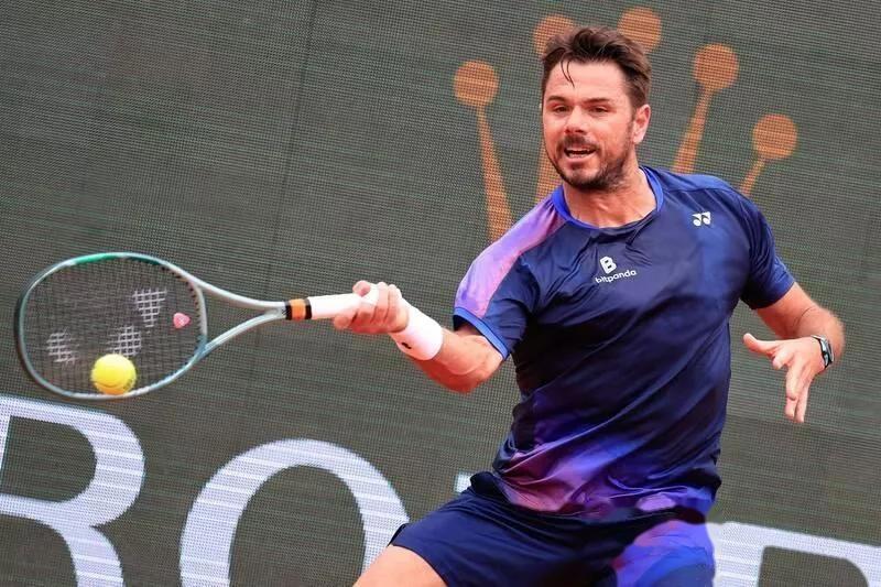 包含世界网球队爆冷日本网球队，瓦林卡关键制胜的词条