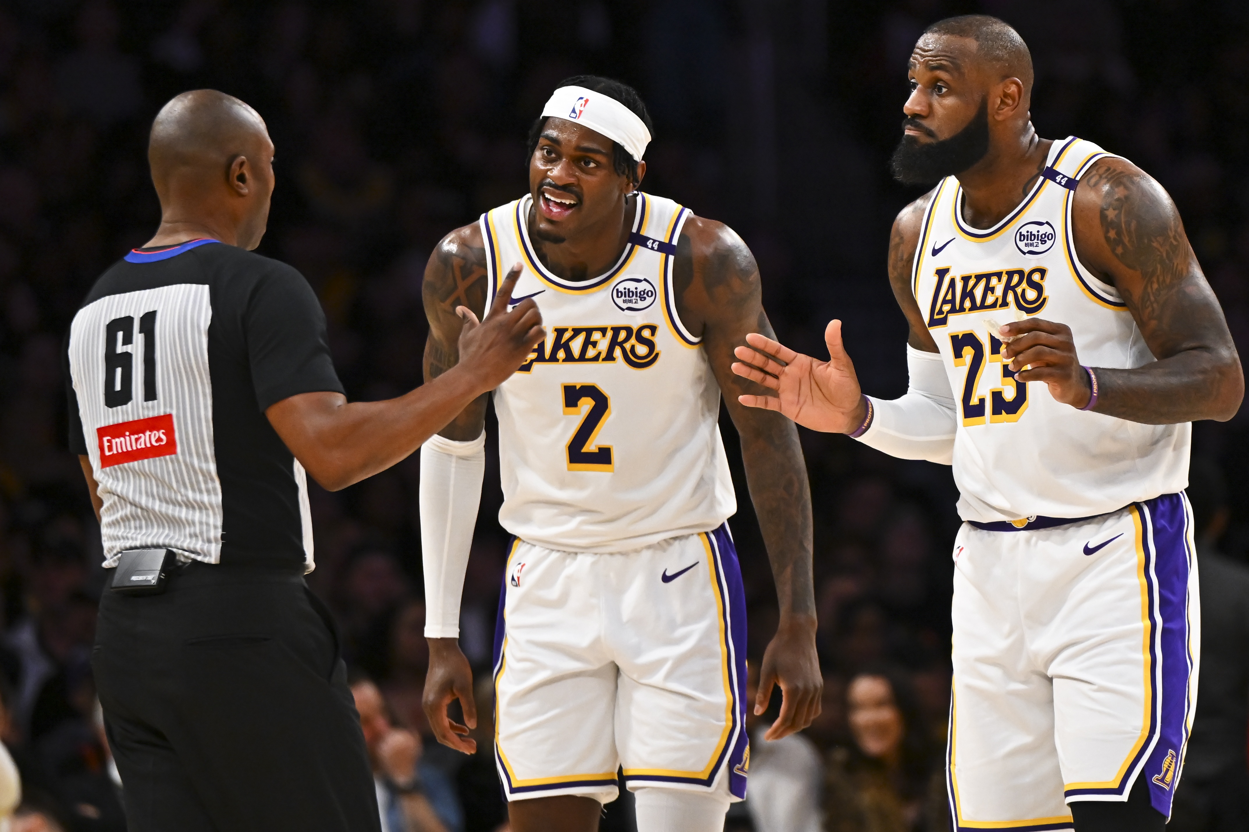 包含掘金翻盘公牛,詹姆斯制霸全场的词条 包含掘金翻盘公牛,詹姆斯制霸全场的词条