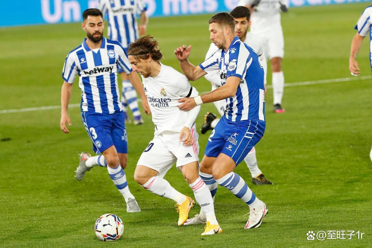 关于皇家贝蒂斯球员表现惊艳，球队防守体系稳固的信息