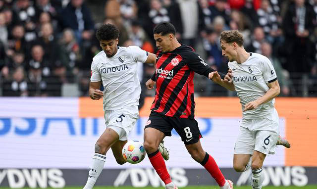 关于法兰克福球队表现亮眼，继续领跑积分榜的信息