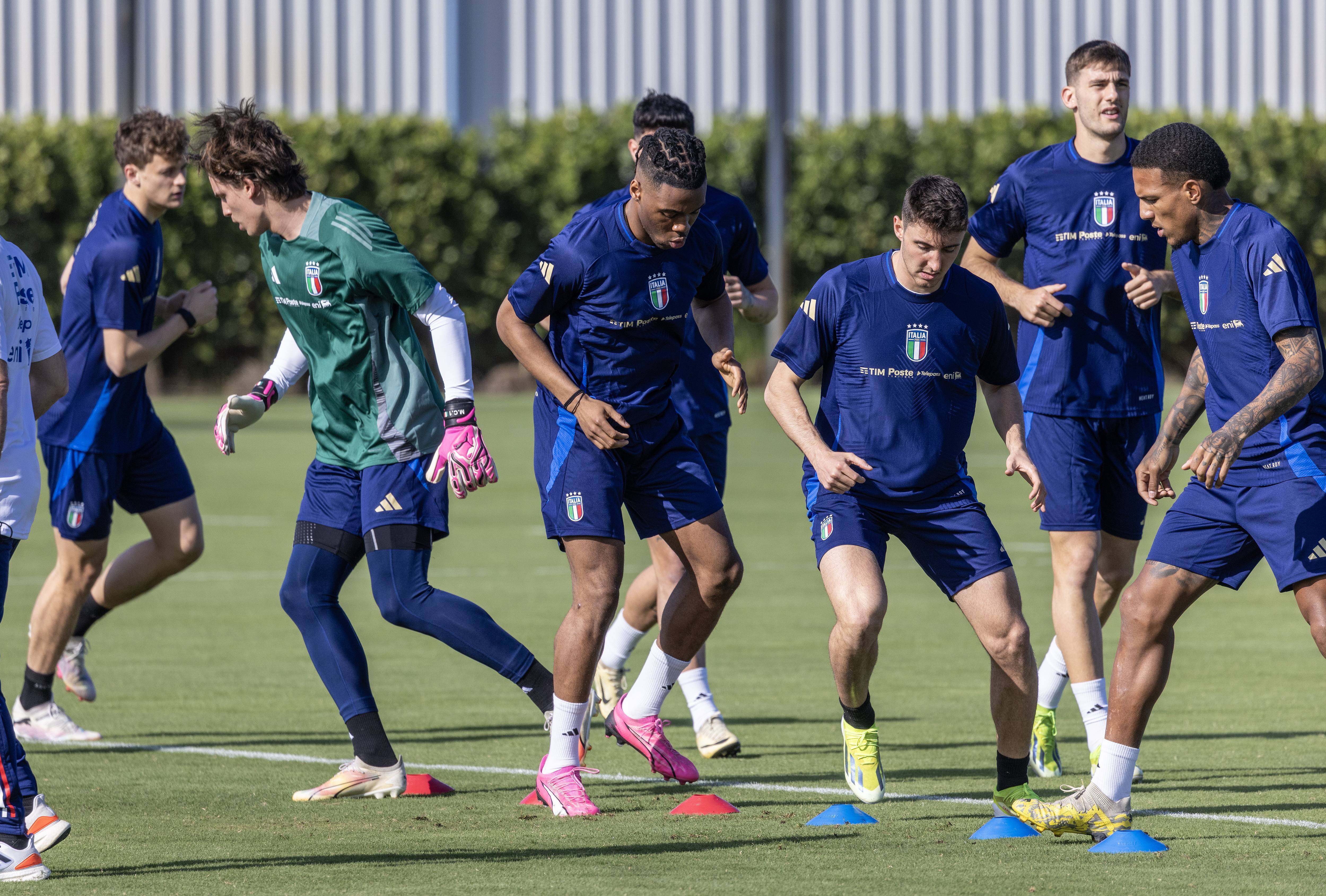 意大利迎战比利时，引发球迷热议的简单介绍