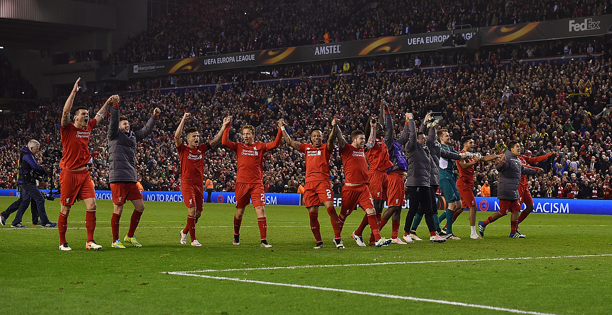 皇马全队出色发挥，再次占据榜首的简单介绍